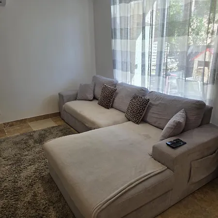 Superbe Appartement, 2 Chambres, 7 Couchages, Avec Terrasse, Proche Centre Et Plages Sainte-Maxime