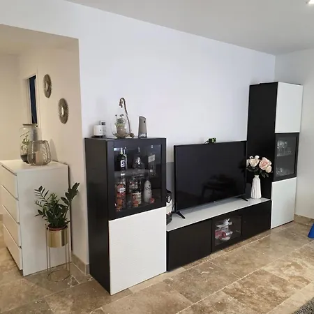 Superbe Appartement, 2 Chambres, 7 Couchages, Avec Terrasse, Proche Centre Et Plages * Sainte-Maxime