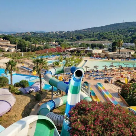 Superbe Appartement, 2 Chambres, 7 Couchages, Avec Terrasse, Proche Centre Et Plages Sainte-Maxime
